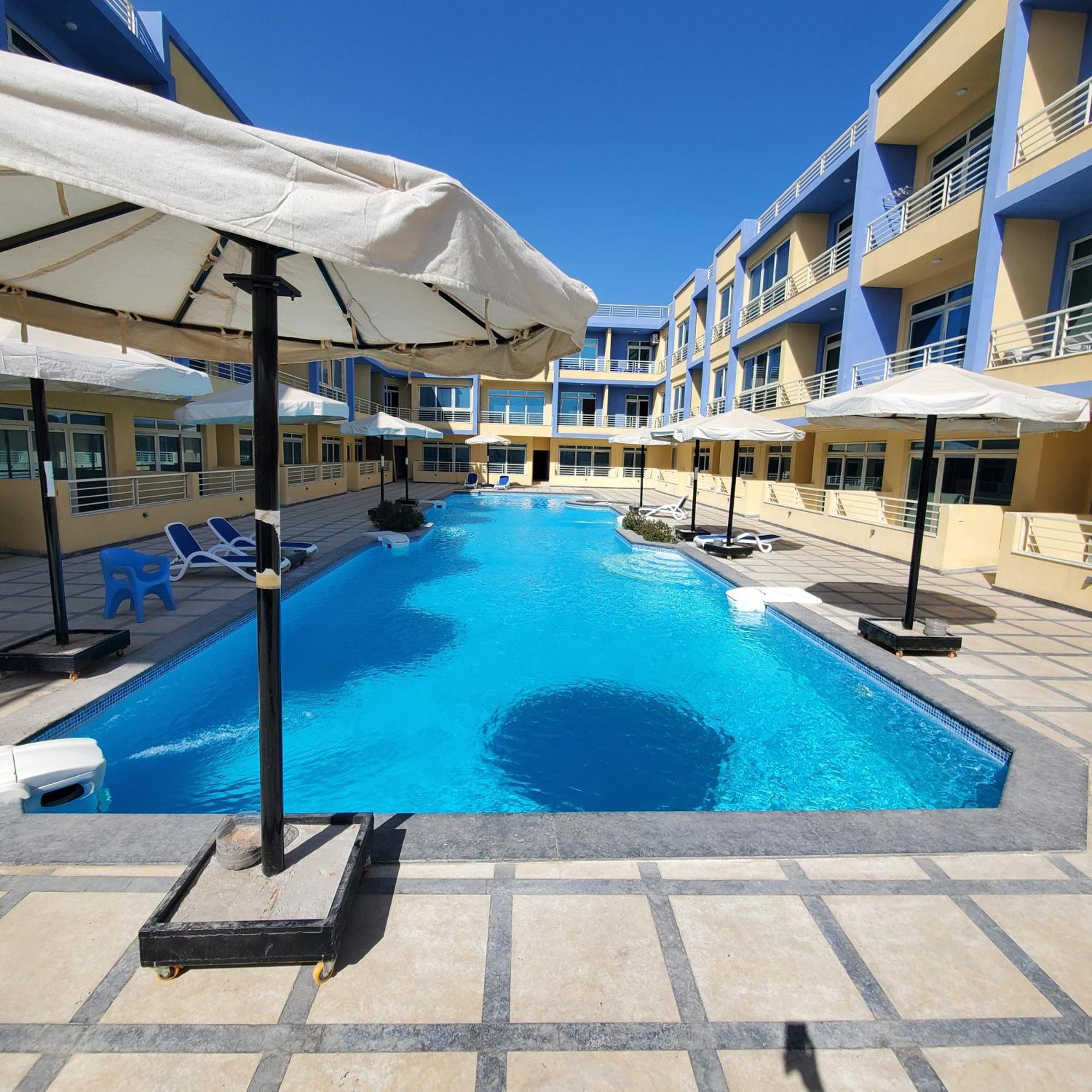 Hrg Aqua Park A100 - By Mamo *
